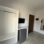 Eribela Hotel *