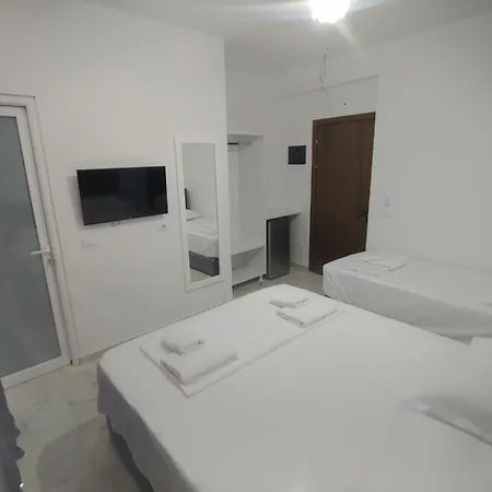 Hotel Eribela *