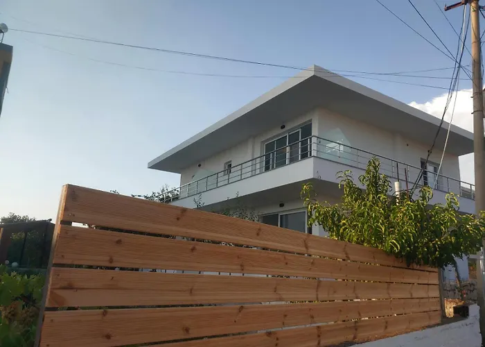 Eribela Hotel Ksamil